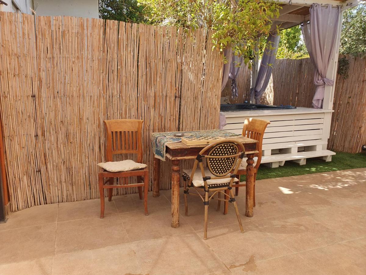 Zimmer Belev Hakikar- Dead Sea Neot HaKikar Exterior photo